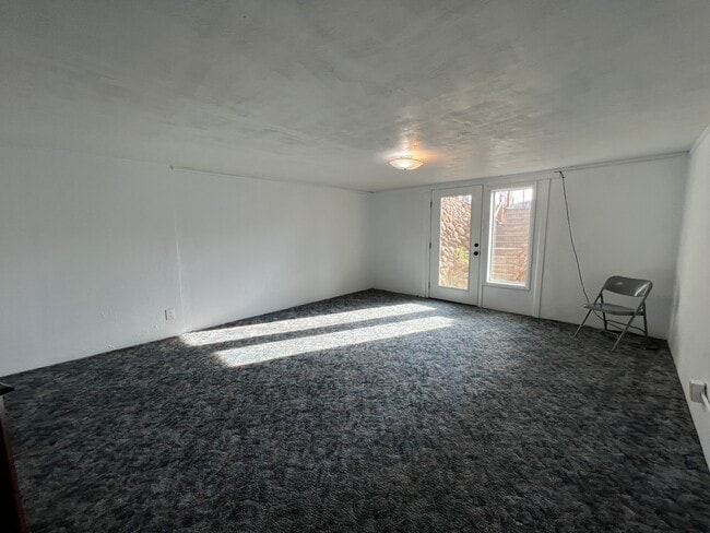 Photo - 2405 Sunset Dr