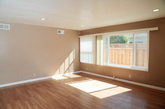 Photo - 4160 Arpeggio Ave