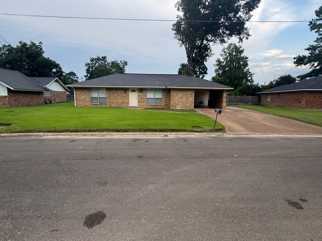 Front Exterior View - 214 Margaret Ave