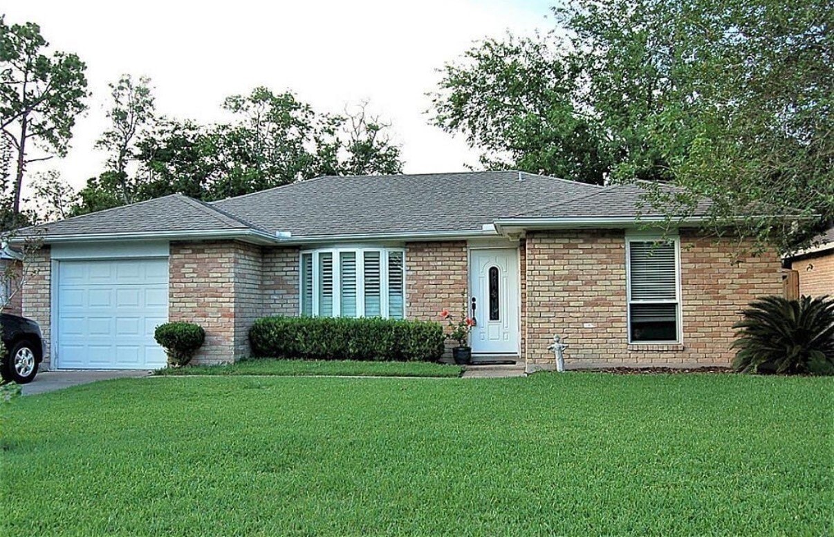Photo - 509 Avondale Ln