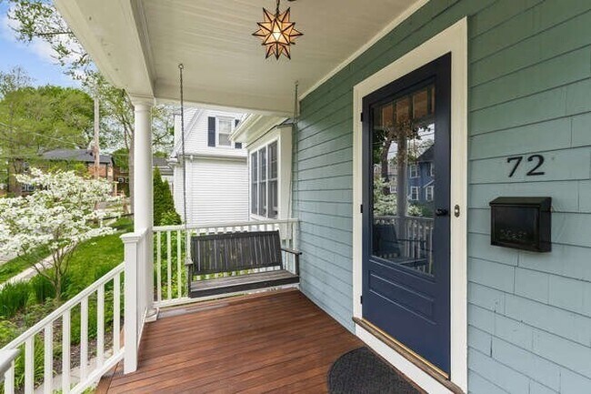 Photo - 72 Townsend Rd
