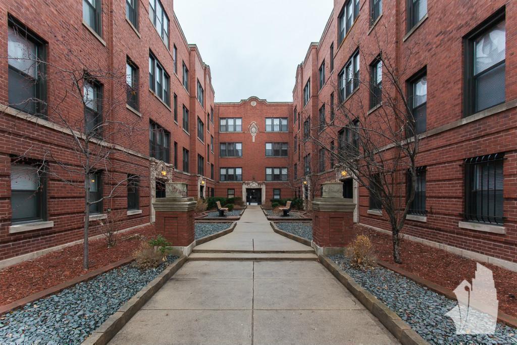 Photo - 3513 N Racine Ave (Chicago, IL)