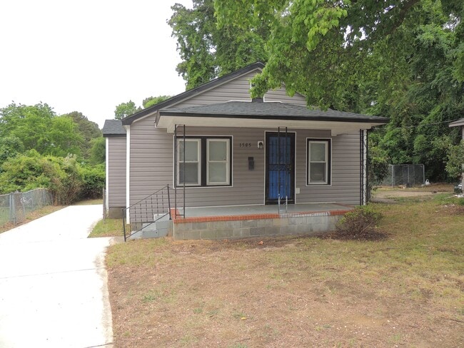 Building Photo - 1505 Murchison Rd