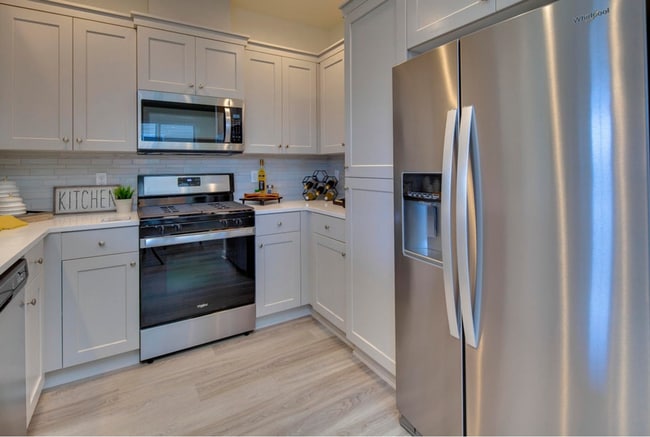 Photo - Cozy 3 Bed, 2.5 Bath Townhome in Prime Location!