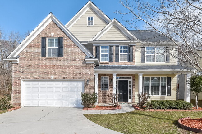 Building Photo - 1061 Southwood Dr