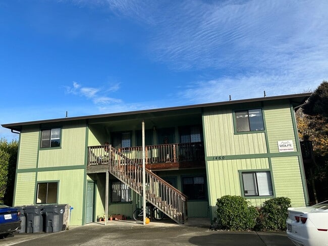 Building Photo - 1460 Larissa Cir Unit A Rental