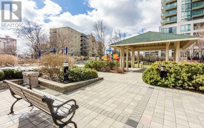 Photo - 3504 Hurontario St Unité 2309