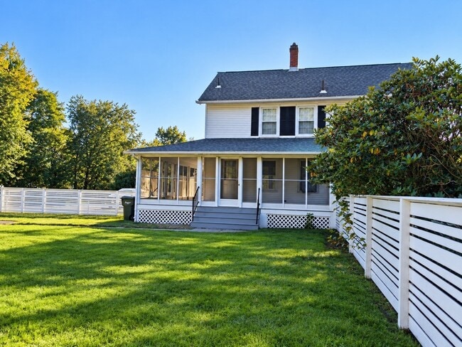 1575 Wilbraham Rd