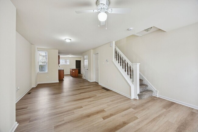 Building Photo - 5725 Race St