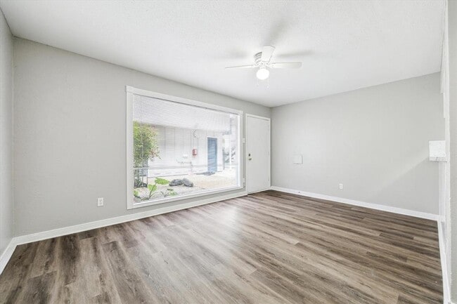Photo - 414 Marshall St Apartment Unit 9