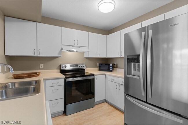 Photo - 8274 Key Royal Cir Unit 1022