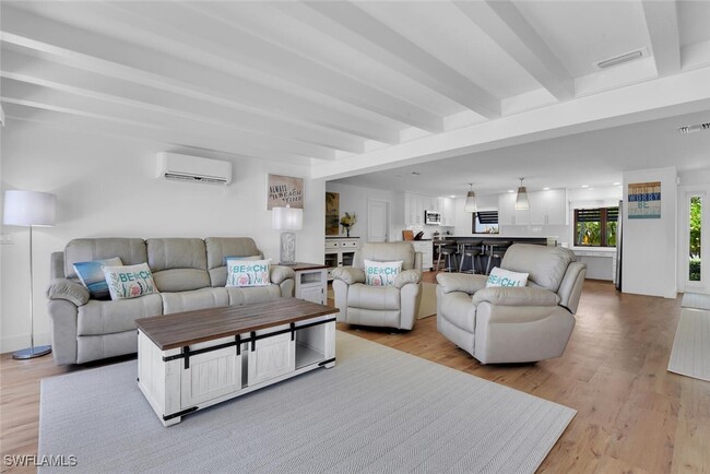 Photo - 367 Mooring Line Dr