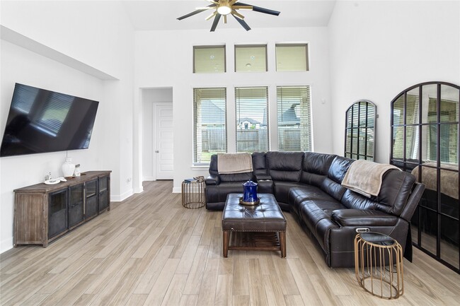 Photo - 31411 Weathered Cabin Ct