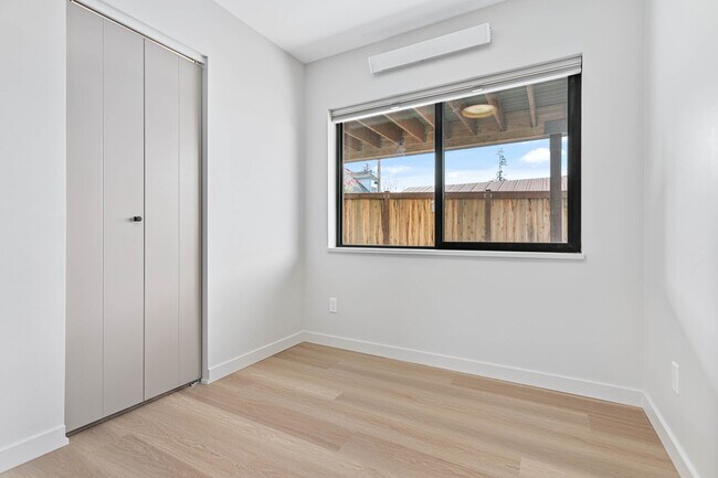 Photo - 2517 Vallette St