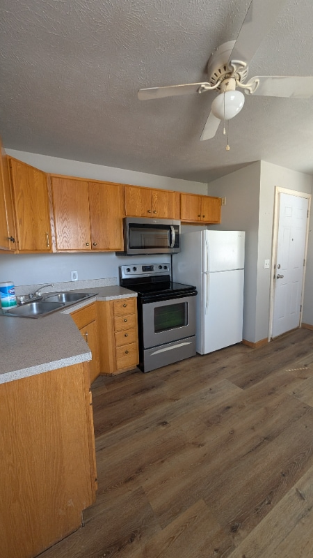 Building Photo - 801 N Santa Fe Ave Unit C Rental