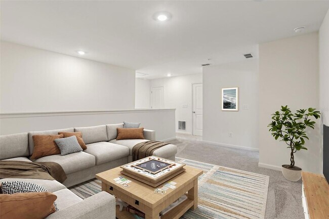 2566 Grey Hawk Dr