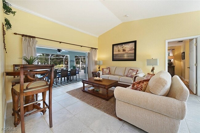 Photo - 4138 SW 5th Ave