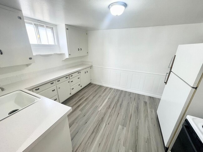 621 N Kimball Ave Unit A