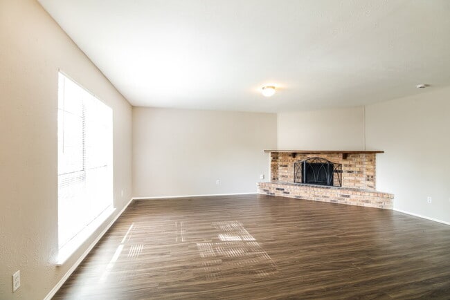 Photo - 5011 Ridge Manor Dr