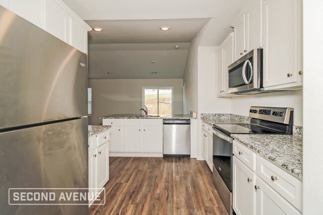 Photo - 411 Misty Knl Dr