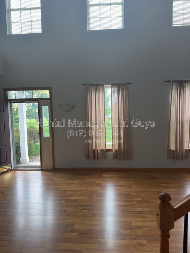 Photo - 1013 Newport Ave