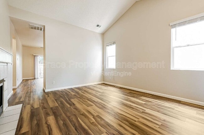 Photo - 8334 S Quay Ct