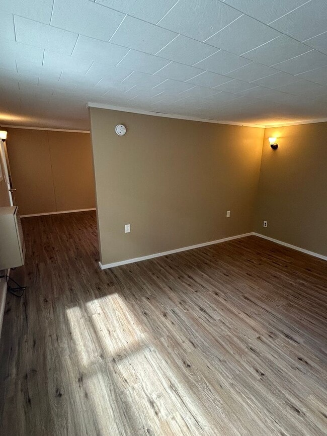 Building Photo - 141 College Ave Unit Apt 2