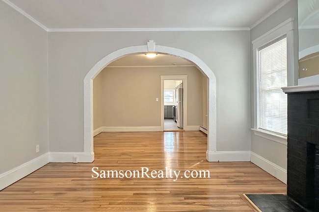 Photo - 18 Aldrich Terrace Unit 1