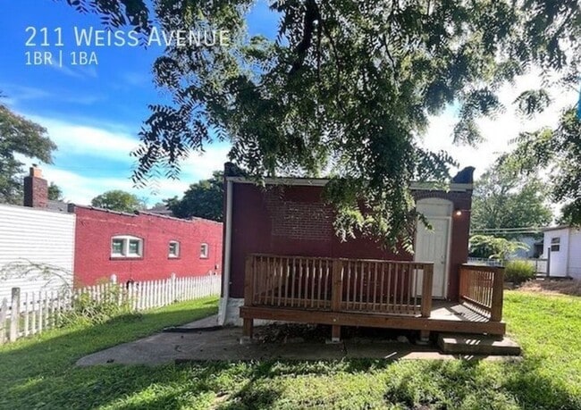 Photo - 211 Weiss Ave