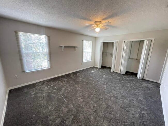 Photo - 136 Noblat Dr