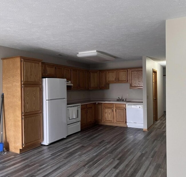 Photo - 2115 4th St House