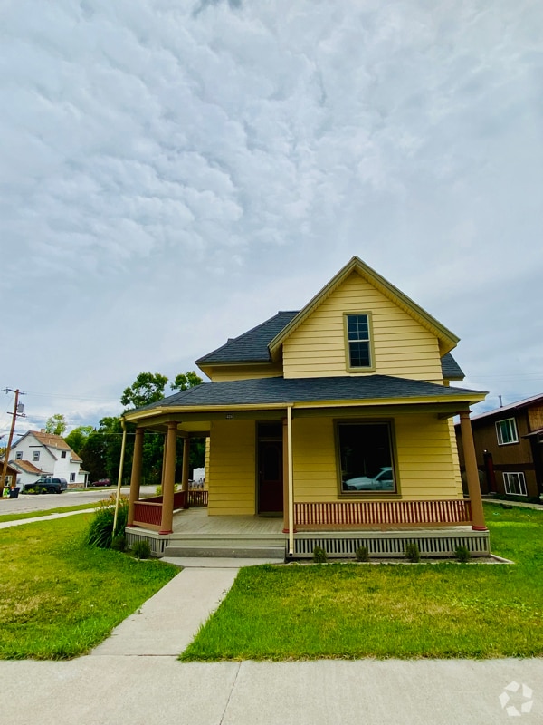 Building Photo - 406 S Idaho St Rental