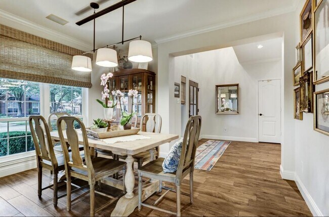 Photo - 5523 Island Breeze Dr