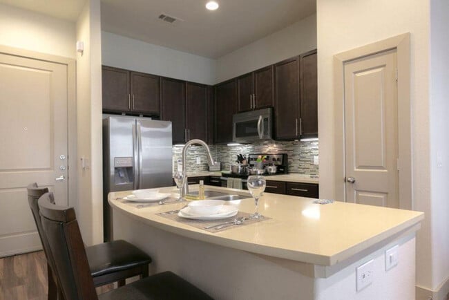 Photo - 770 N Eldridge Pkwy Unidad ID1266246P