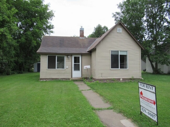 Photo - 2 bedroom house with a shed.