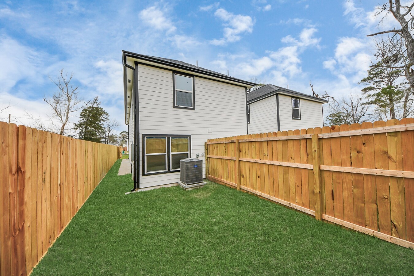 Photo - 8213 Richland Dr