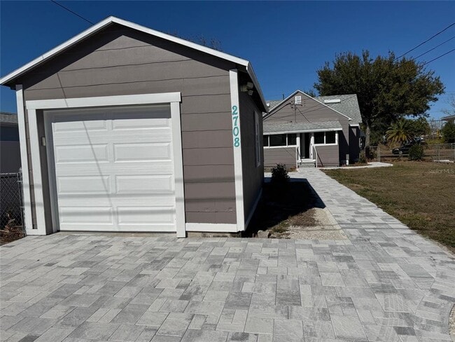 Photo - 2708 9th Ave N