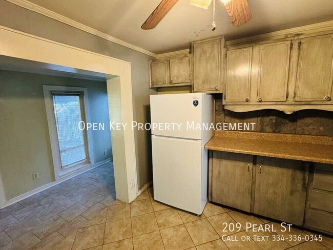 Photo - 209 Pearl St