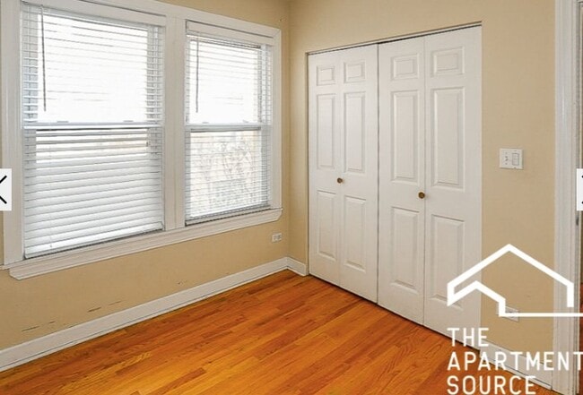 Photo - 634 W Roscoe St Unit 3