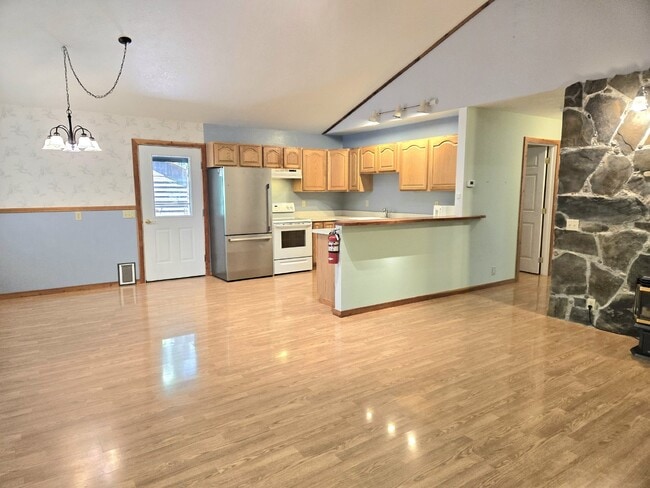 Photo - Rare find! Cute 2 bedroom cottage in the woods (sort of)