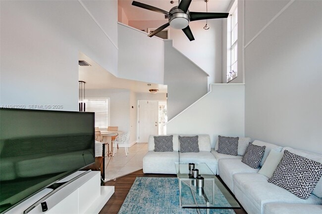 Photo - 165 NW 85th Ct