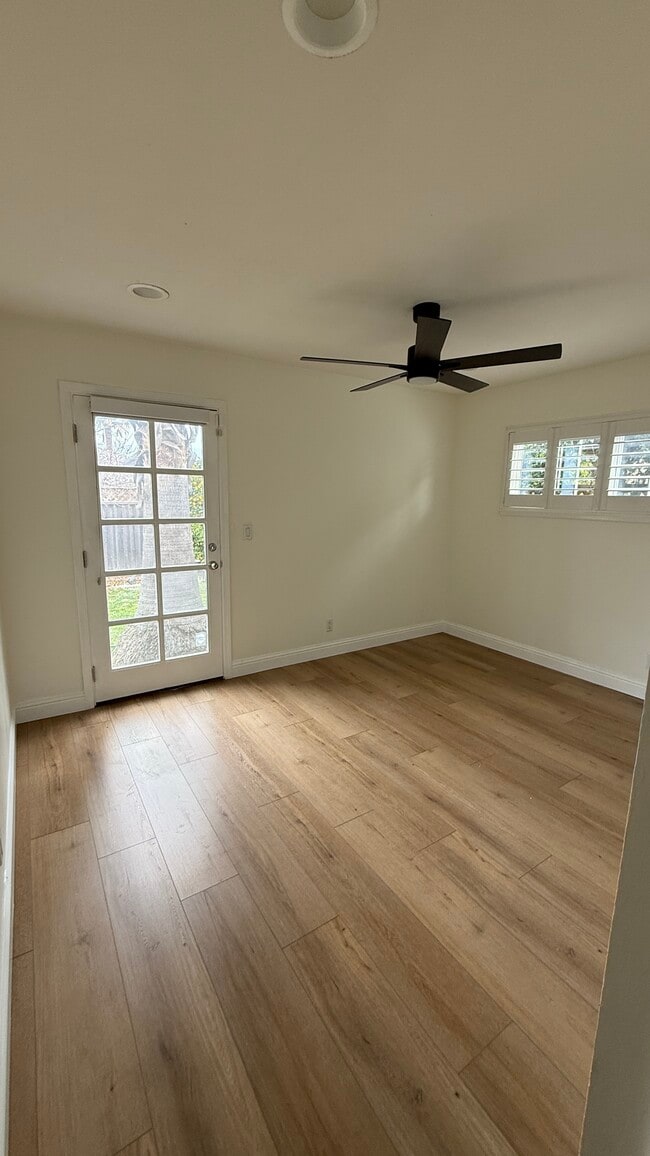 Photo - 1577 Duvall Dr