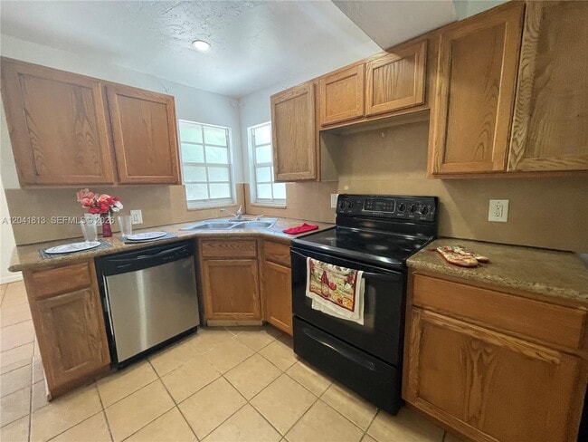 Photo - 804 NW 19th Ter