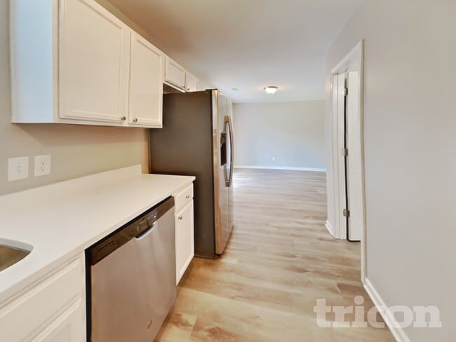 Photo - 175 Chesterbrook Ln House