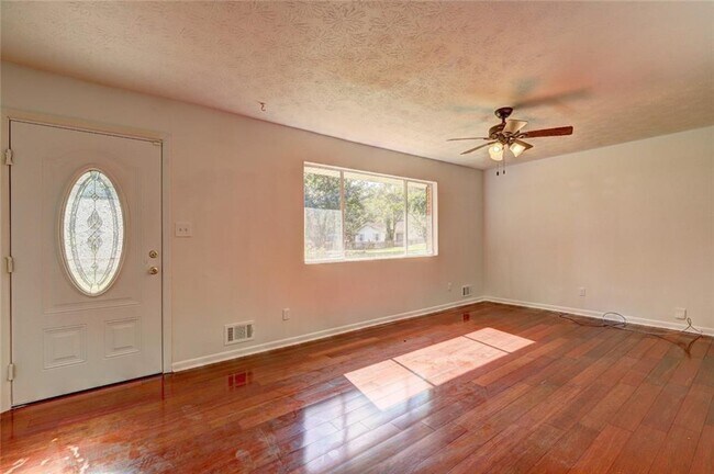 Photo - 1634 Andora Ct