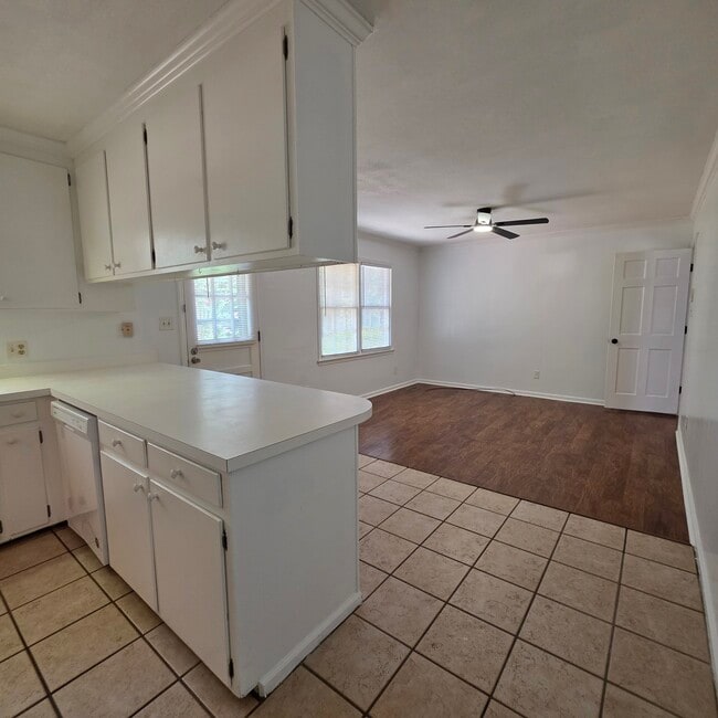Photo - 2625 Partridge Dr