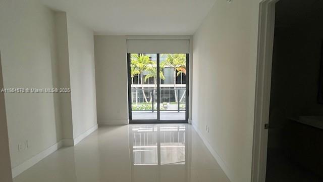 Photo - 2960 NE 207th St Unit 607