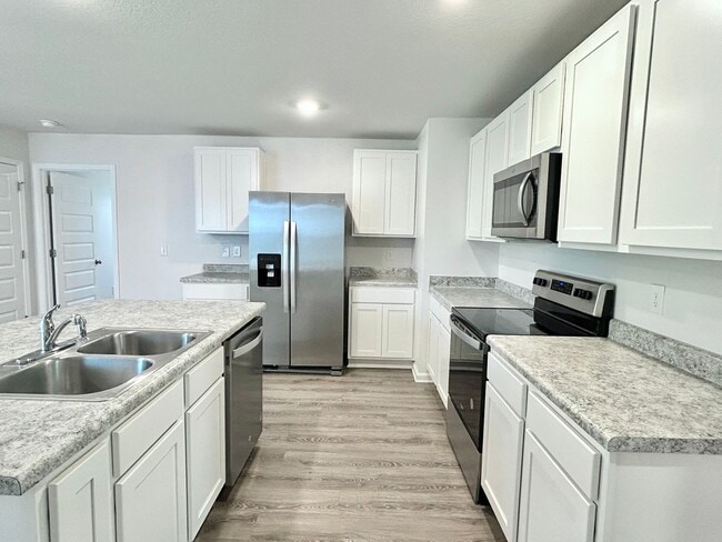 Photo - Spacious 3-Bedroom Home - Woodlands
