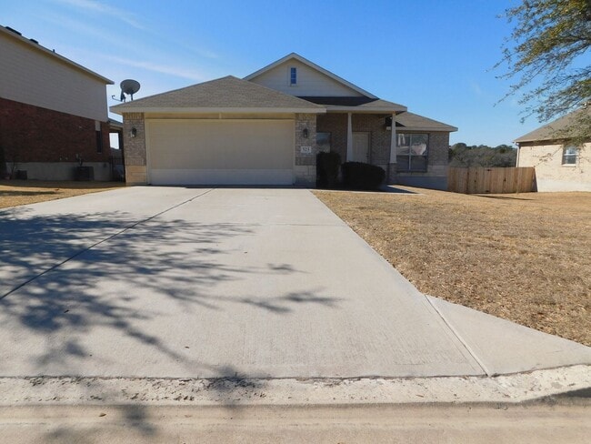 523 Cattail Cir
