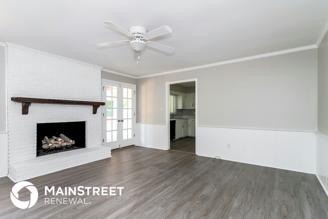 Photo - 326 Traceway Rd